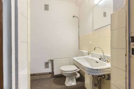 1. OG Bad - Mehrfamilienhaus in 52064 Aachen mit 577m² als Kapitalanlage kaufen