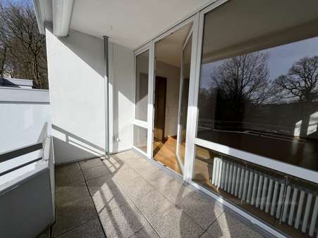 Balkon - Etagenwohnung in 52074 Aachen mit 80m² kaufen