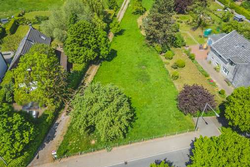 Drohnenaufnahme - Grundstück in 52076 Aachen mit 650m² kaufen