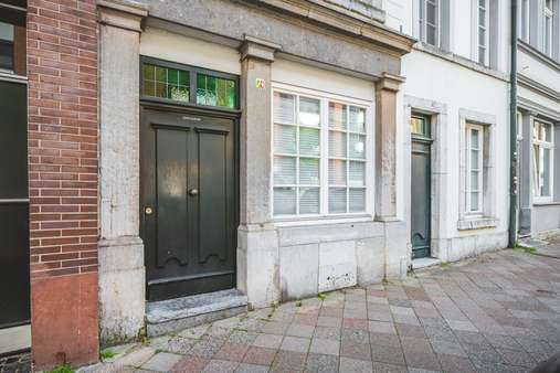 Eingang - Mehrfamilienhaus in 52064 Aachen mit 289m² als Kapitalanlage kaufen