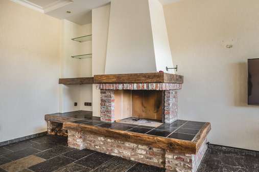 Kamin - Mehrfamilienhaus in 52064 Aachen mit 289m² als Kapitalanlage kaufen