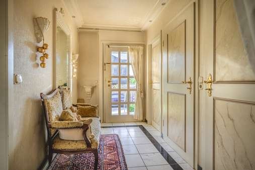 Diele - Einfamilienhaus in 52076 Aachen mit 125m² kaufen
