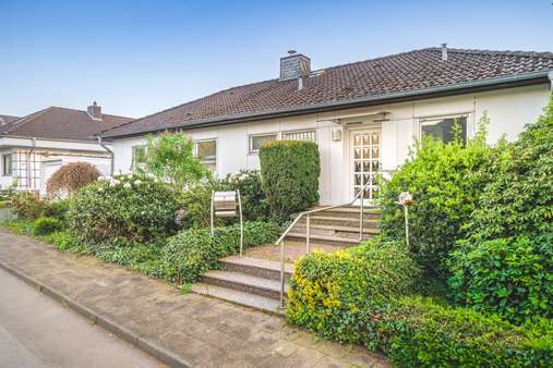 Hauseingang - Einfamilienhaus in 52076 Aachen mit 125m² kaufen