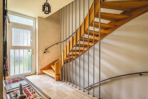 Diele - Einfamilienhaus in 52074 Aachen mit 95m² kaufen