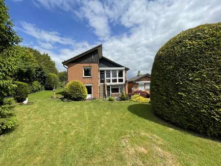 Rückansicht Rückansicht - Einfamilienhaus in 52156 Monschau mit 114m² kaufen