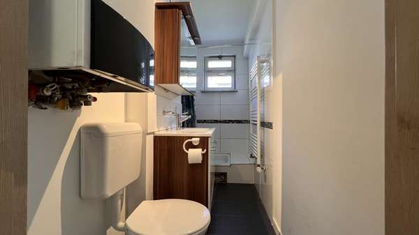Badezimmer Badezimmer - Etagenwohnung in 52078 Aachen mit 36m² kaufen