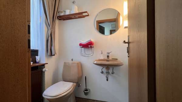Gäste WC - Einfamilienhaus in 52134 Herzogenrath mit 160m² kaufen