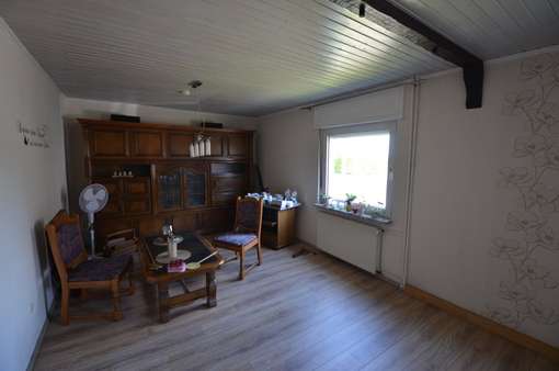 Wohnzimmer Wohnzimmer - Einfamilienhaus in 52499 Baesweiler mit 116m² kaufen