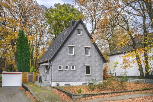 Frontansicht - Einfamilienhaus in 52249 Eschweiler mit 98m² kaufen