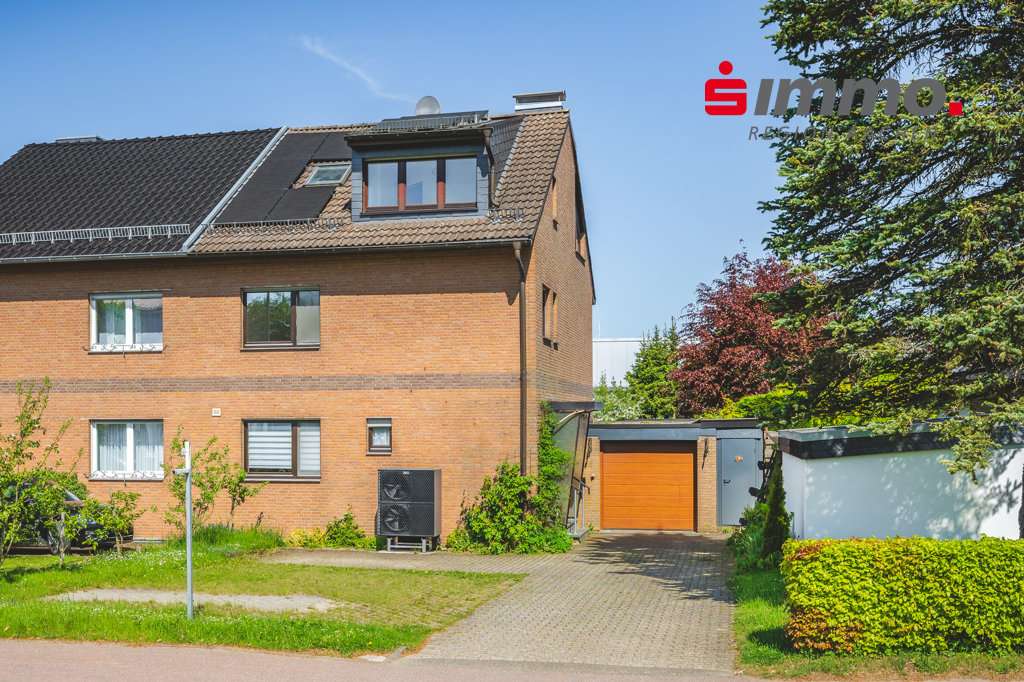 Straßenseite Straßenseite - Einfamilienhaus in 52152 Simmerath mit 134m² kaufen