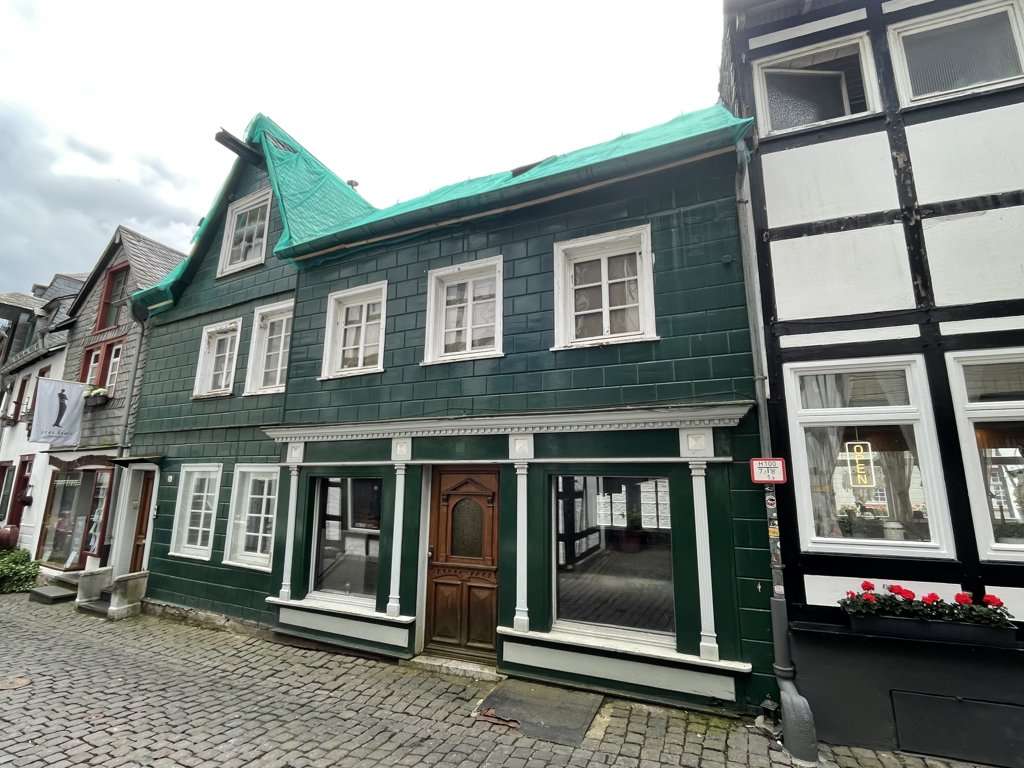 Aussenansicht - Einfamilienhaus in 52156 Monschau mit 114m² kaufen
