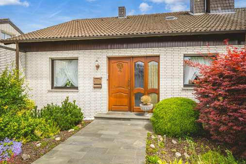 Hauseingang Hauseingang - Einfamilienhaus in 52076 Aachen mit 125m² kaufen