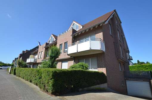 Straßenansicht - Etagenwohnung in 52499 Baesweiler / Oidtweiler mit 50m² kaufen
