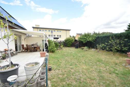 Garten mit Terrasse - Einfamilienhaus in 50181 Bedburg mit 119m² kaufen
