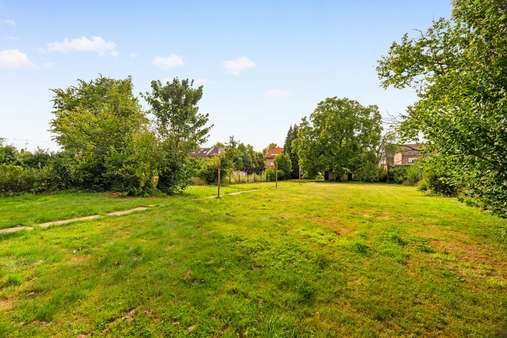 Garten Garten - Mehrfamilienhaus in 52146 Würselen mit 254m² als Kapitalanlage kaufen