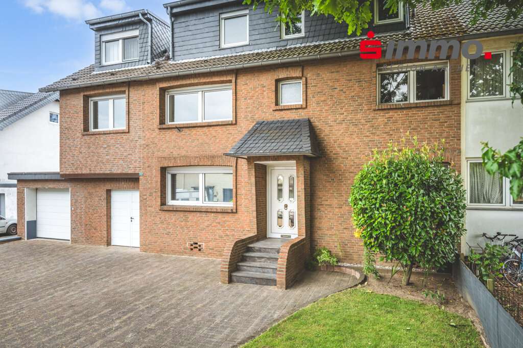 Titelbild - Zweifamilienhaus in 52499 Baesweiler mit 240m² kaufen