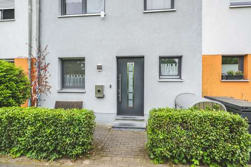 Eingang - Einfamilienhaus in 52066 Aachen mit 133m² kaufen