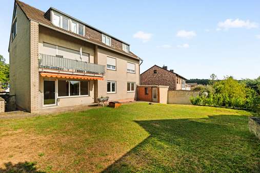 Rückseite - Mehrfamilienhaus in 52223 Stolberg mit 262m² als Kapitalanlage kaufen