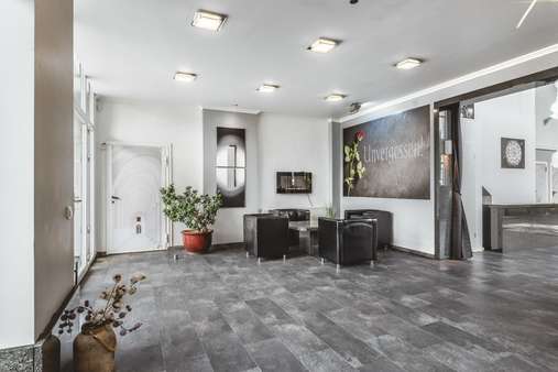 Empgfang (2) Empgfang (2) - Halle in 52134 Herzogenrath mit 168m² kaufen