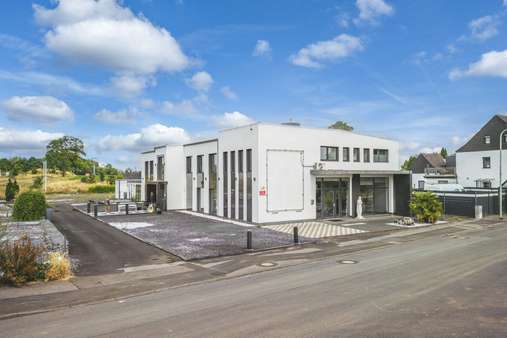 Vorderansicht Vorderansicht - Halle in 52134 Herzogenrath mit 168m² kaufen