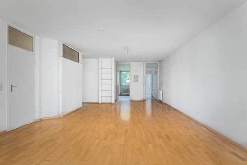 WohnEsszimmer 2 - Etagenwohnung in 52074 Aachen mit 108m² kaufen