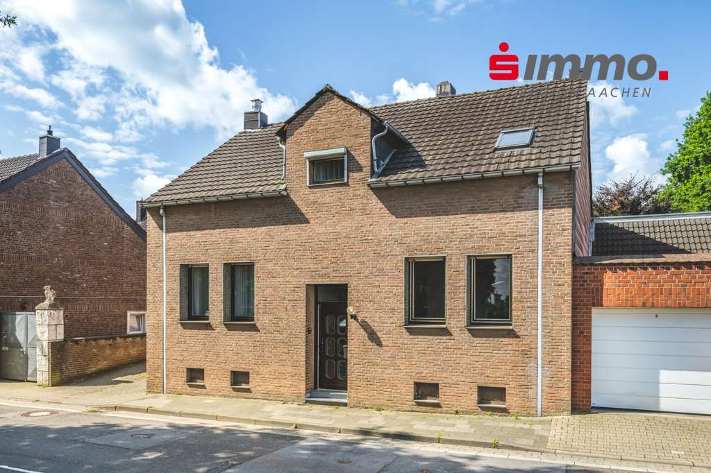 Titelbild mit Logo - Einfamilienhaus in 52072 Aachen mit 168m² kaufen