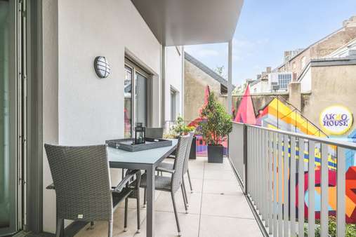 Balkon - Mehrfamilienhaus in 52062 Aachen mit 1200m² als Kapitalanlage kaufen