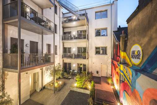 Innenhof - Mehrfamilienhaus in 52062 Aachen mit 1200m² als Kapitalanlage kaufen