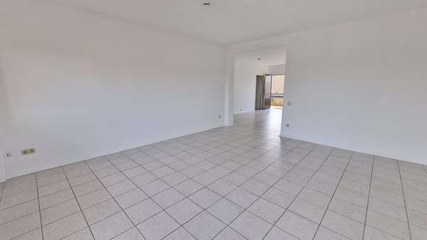Wohnzimmer (2) Wohnzimmer (2) - Etagenwohnung in 52134 Herzogenrath mit 90m² kaufen