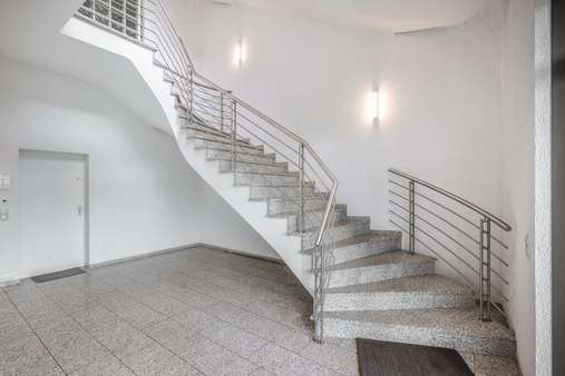 Treppenhaus - Bürohaus in 52072 Aachen mit 184m² mieten