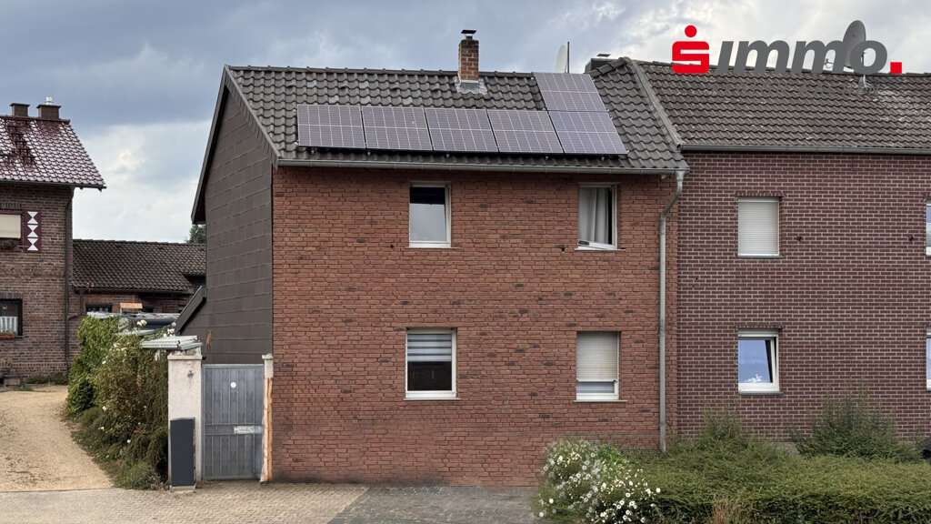 Titelbild - Einfamilienhaus in 52379 Langerwehe mit 128m² kaufen