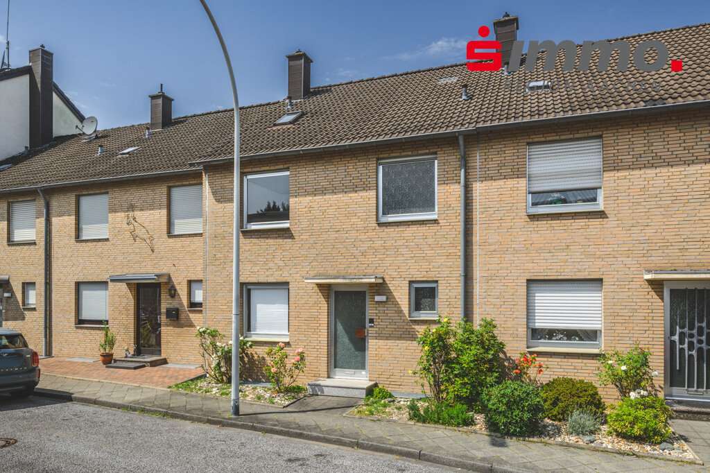 Titelbild - Einfamilienhaus in 41199 Mönchengladbach mit 109m² kaufen