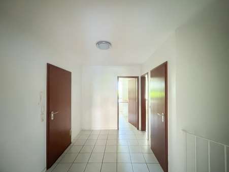 Diele - Souterrain-Wohnung in 52146 Würselen Broichweiden mit 110m² kaufen