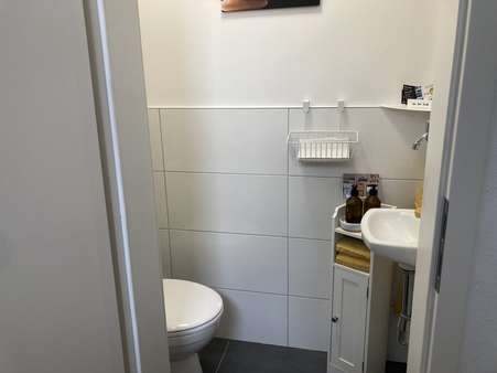 Badezimmer Gewerbe - Wohn- / Geschäftshaus in 52222 Stolberg mit 58m² als Kapitalanlage kaufen