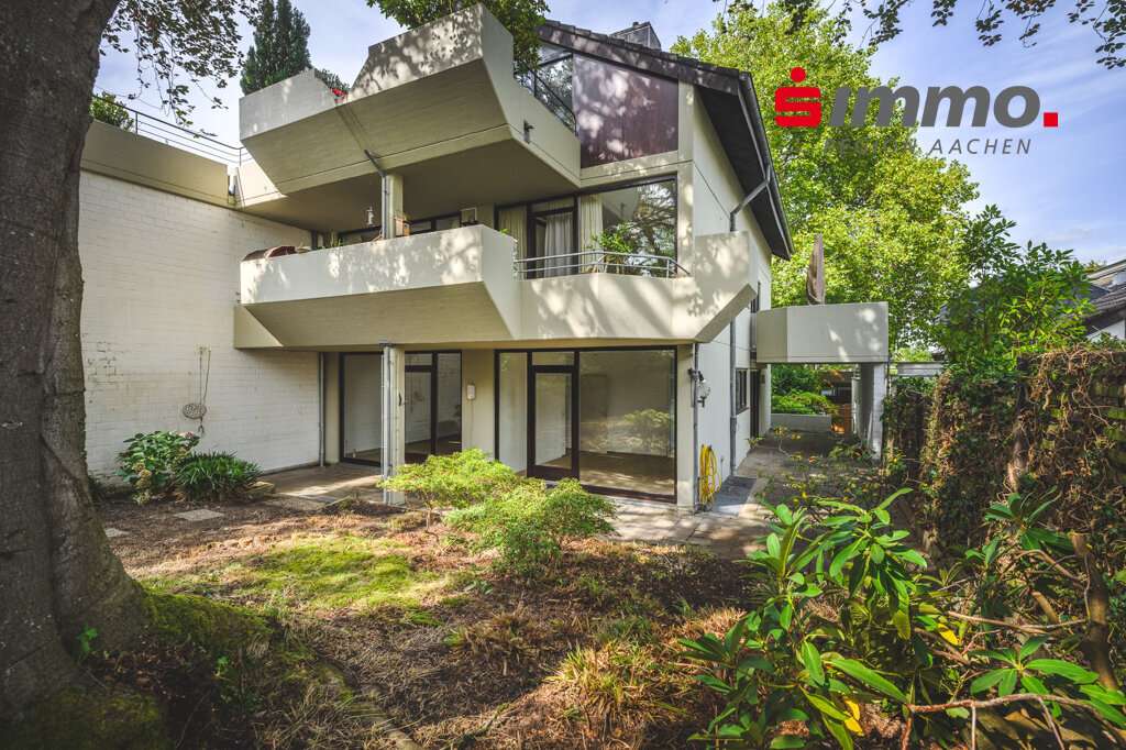 Rückansicht Rückansicht - Etagenwohnung in 52066 Aachen mit 114m² kaufen