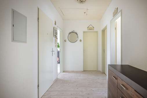 Beispiel Diele Beispiel Diele - Mehrfamilienhaus in 52080 Aachen mit 231m² als Kapitalanlage kaufen