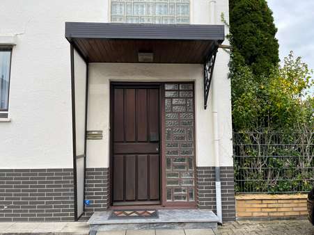 Hauseingang - Einfamilienhaus in 52477 Alsdorf mit 104m² kaufen