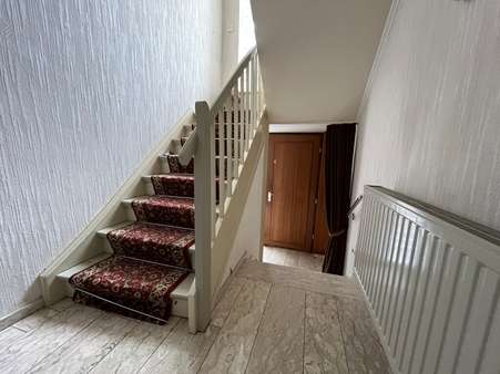 Treppenhaus EG - Einfamilienhaus in 52477 Alsdorf mit 104m² kaufen