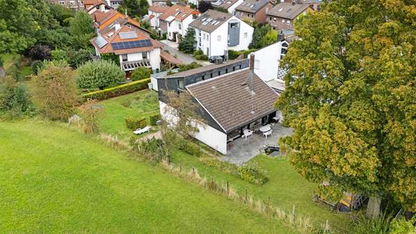 Drohnenaufnahme - Einfamilienhaus in 52076 Aachen mit 149m² kaufen
