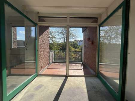 Terrasse  - Etagenwohnung in 52062 Aachen mit 70m² kaufen