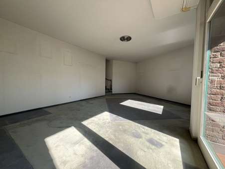 Wohnbereich - Etagenwohnung in 52062 Aachen mit 70m² kaufen