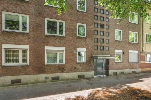 Hauseingang - Mehrfamilienhaus in 52074 Aachen mit 568m² als Kapitalanlage kaufen