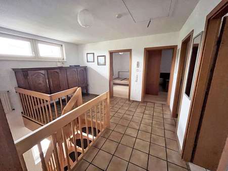 Flur Whg 3 - Mehrfamilienhaus in 52152 Simmerath mit 236m² als Kapitalanlage kaufen