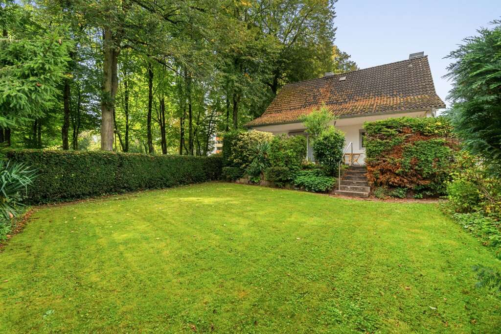 Titelbild Titelbild - Einfamilienhaus in 52072 Aachen mit 117m² kaufen