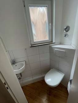 WC im 1. OG - Mehrfamilienhaus in 52064 Aachen mit 217m² als Kapitalanlage kaufen