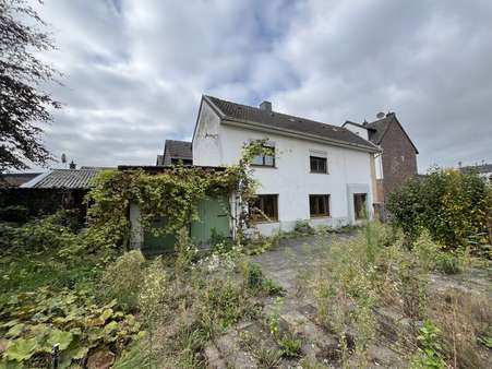 Gartenseite - Einfamilienhaus in 52428 Jülich-Koslar mit 99m² kaufen