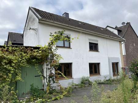 Gartenseite - Einfamilienhaus in 52428 Jülich-Koslar mit 99m² kaufen