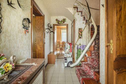 Diele Erdgeschoss Diele Erdgeschoss - Reihenhaus in 52146 Würselen mit 98m² kaufen