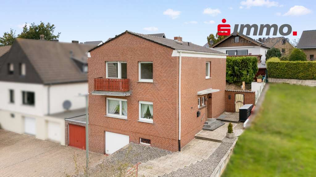 Straßenseite - Etagenwohnung in 52223 Stolberg mit 70m² kaufen