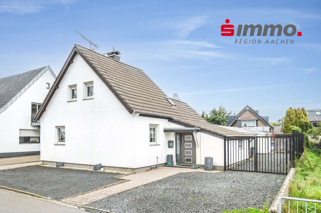 Titelbild Titelbild - Einfamilienhaus in 52477 Alsdorf mit 96m² kaufen